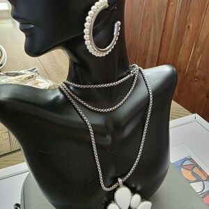 Elegant Silver and White Jewelry Set